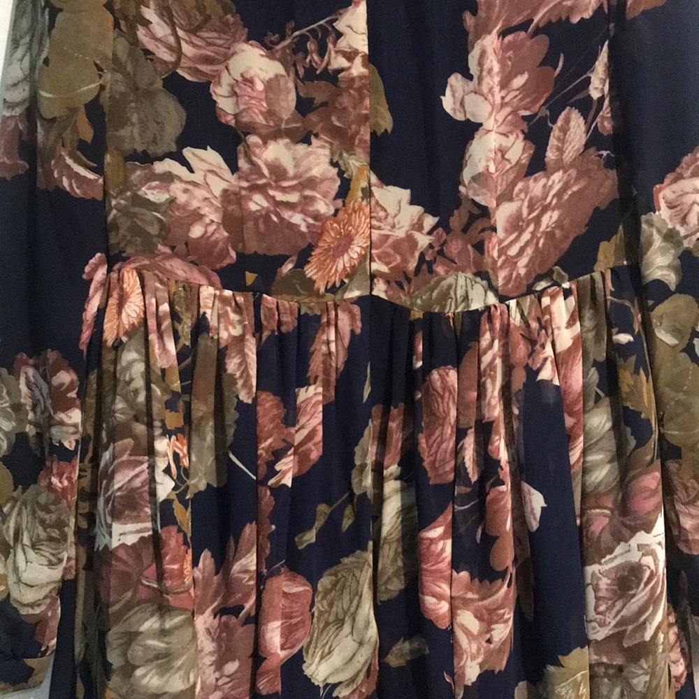SHABBY APPLE FLORAL DRESS - Picture 8 of 8